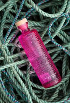 Preview: Downpour Pink Grapefruit Gin 70cl